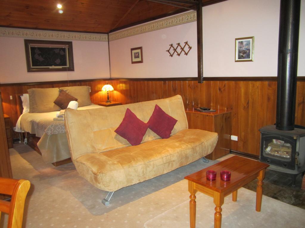 Howqua Willowlake Cottages מראה חיצוני תמונה