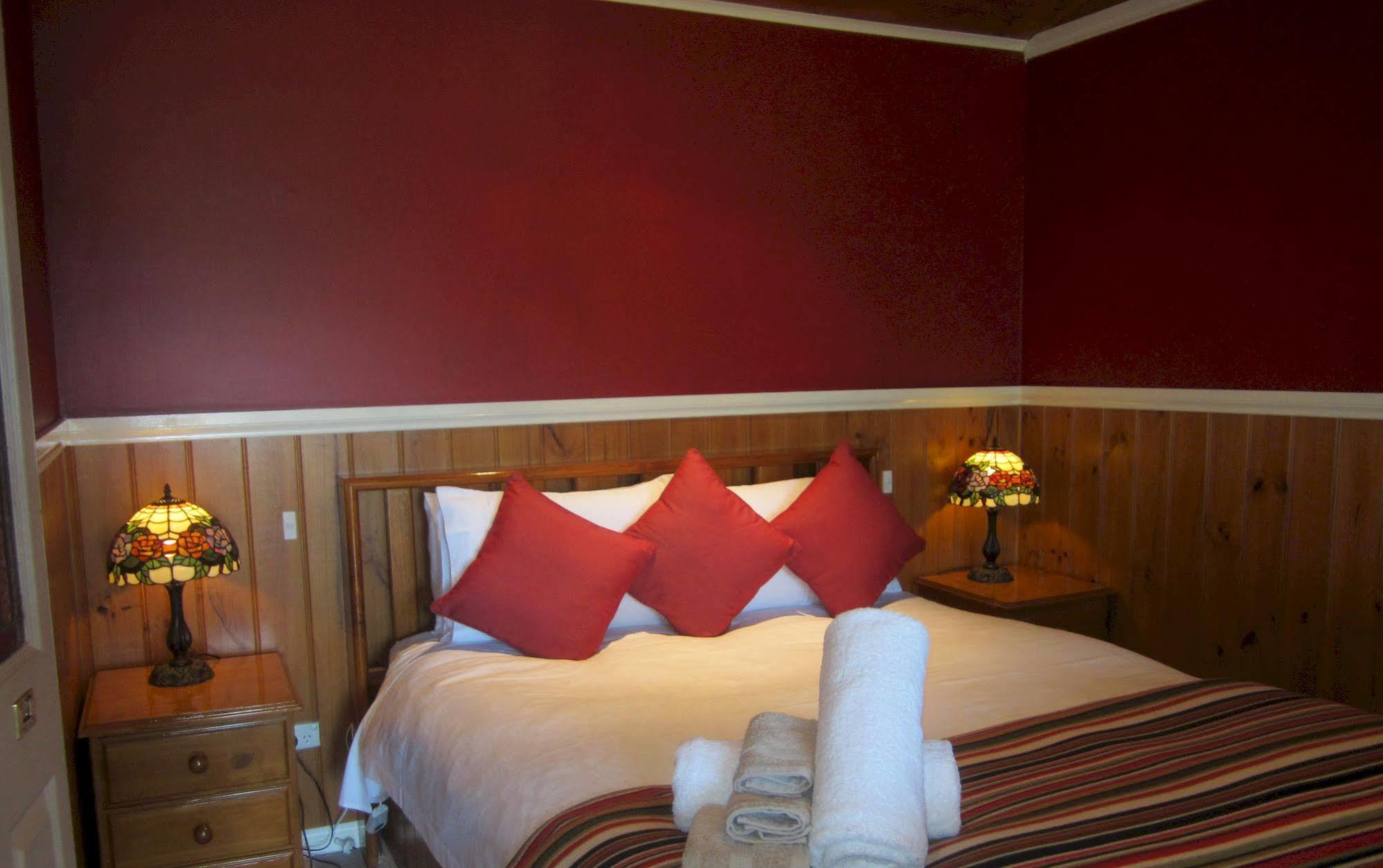 Howqua Willowlake Cottages מראה חיצוני תמונה